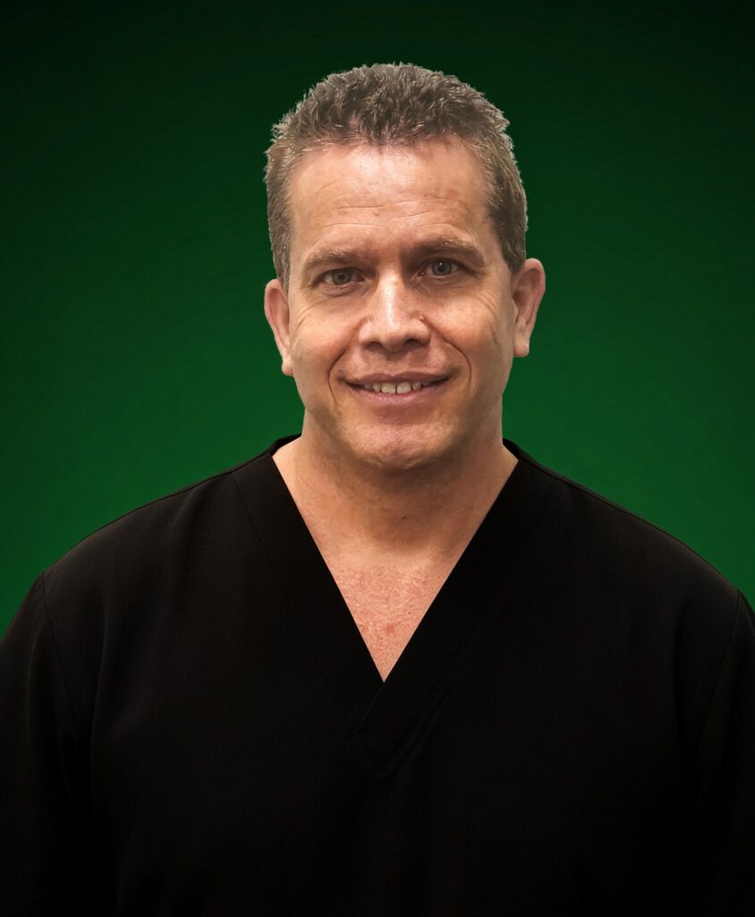 Dr. Brett Menmuir, MD